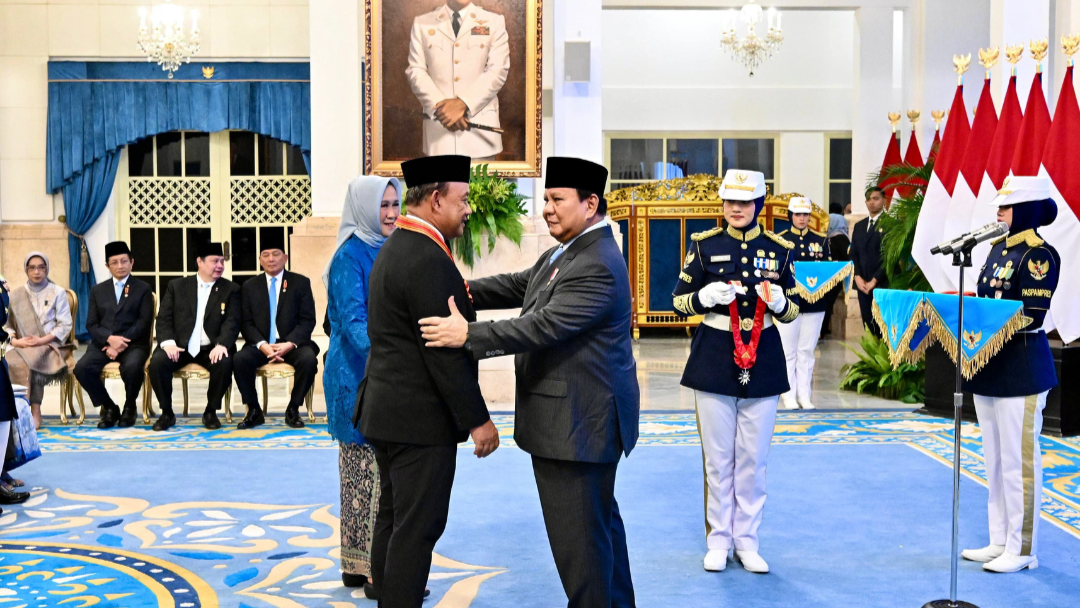 Kepala BGN Gunungsitoli Dianugerahi Bintang Mahaputera Utama oleh Presiden Prabowo